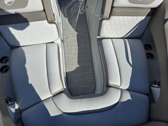 Slide: The Image of Crownline Boats E 235 2020 - 25