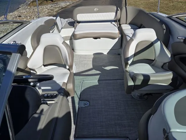 Slide: The Image of Crownline Boats E 235 2020 - 27