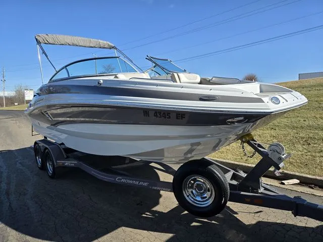 Slide: The Image of Crownline Boats E 235 2020 - 6