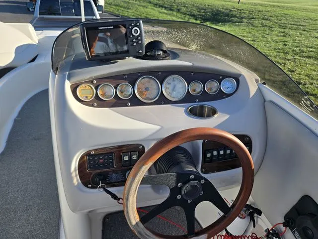 Slide: The Image of Chaparral Sunesta 232 2005 - 13