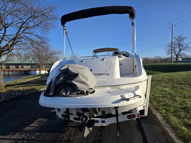 Slide: The Image of Chaparral Sunesta 232 2005 - 3