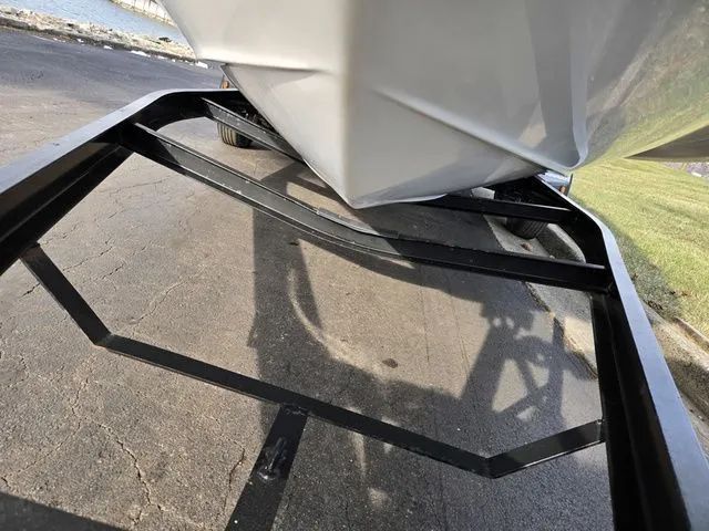 Slide: The Image of Chaparral Sunesta 242 2002 - 8