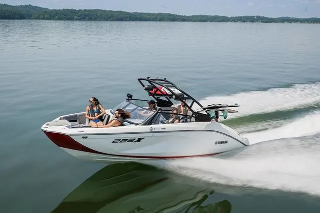 Slide: The Image of Yamaha 222 XD BOTH COLORS AVAILABLE 2026 - 2