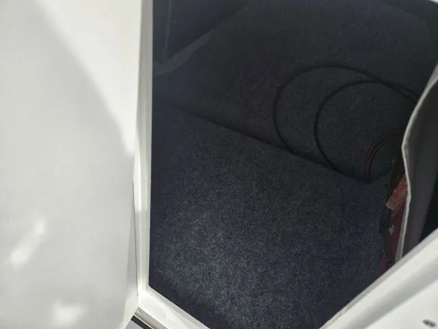 Slide: The Image of Yamaha 252S 2021 - 16