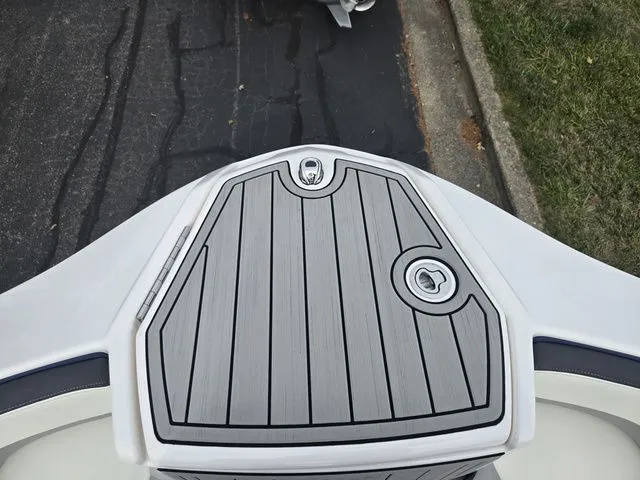 Slide: The Image of Yamaha 252S 2021 - 19