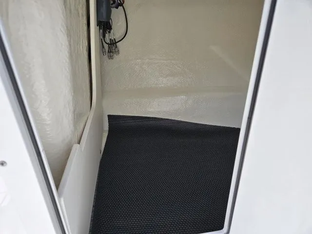 Slide: The Image of Chaparral 21 SSi 2024 - 17