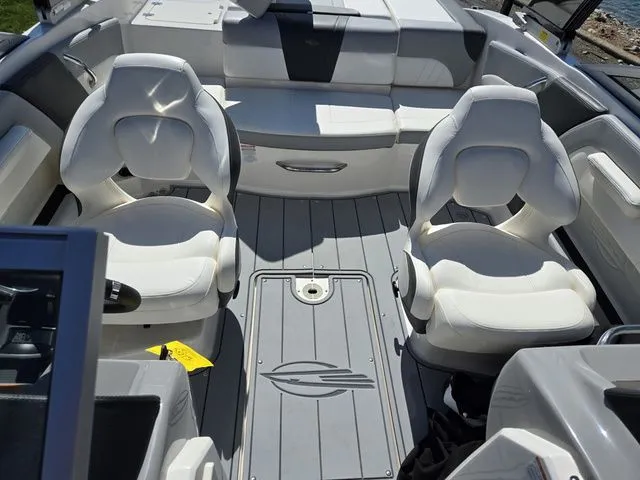 Slide: The Image of Chaparral 21 SSi 2024 - 24