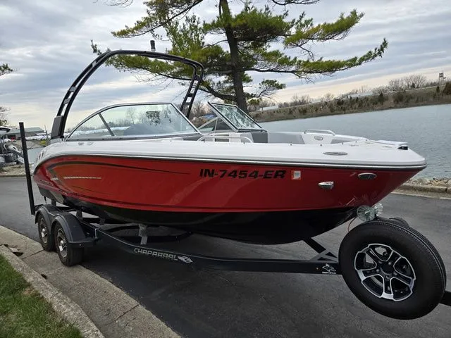 Slide: The Image of Chaparral 21 SSi 2024 - 9