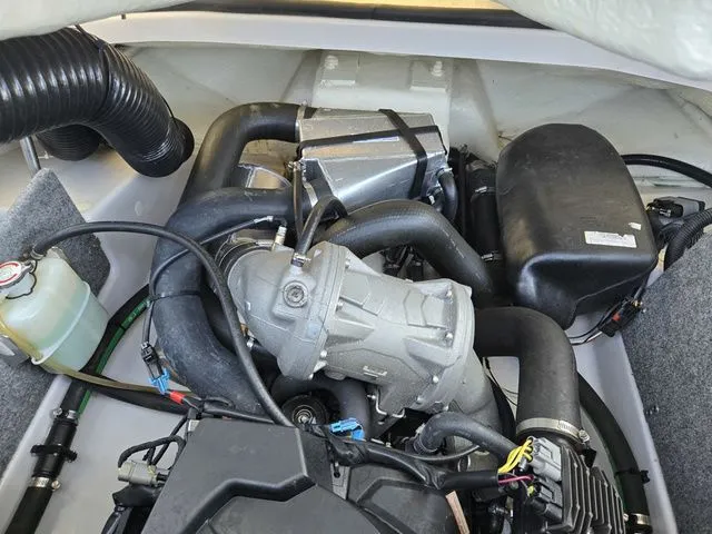 Slide: The Image of Scarab 165 H.O. Impulse 2015 - 19