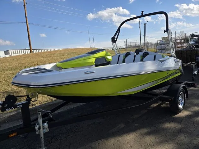 Slide: The Image of Scarab 165 H.O. Impulse 2015 - 5