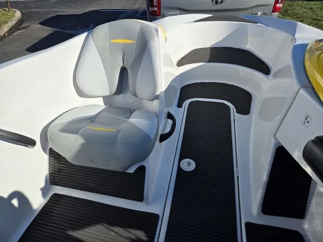 Slide: The Image of Sea-Doo 150 Speedster 155 2008 - 15