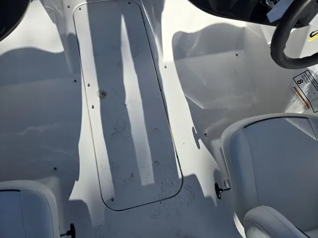 Slide: The Image of Sea-Doo 180 Challenger SE With Tower - High Output Engines 2011 - 13