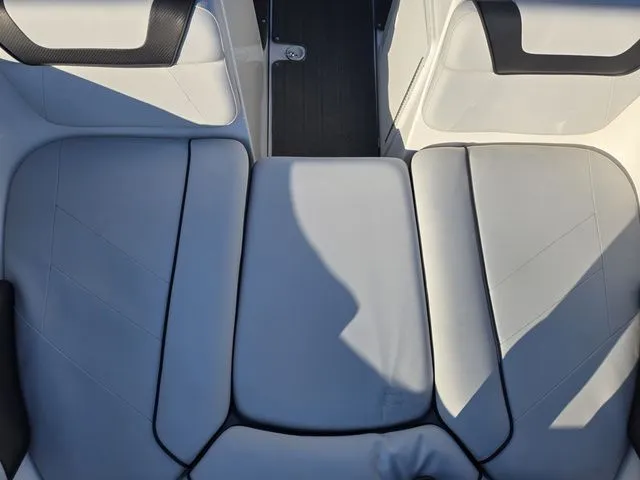 Slide: The Image of Yamaha AR192 2014 - 18