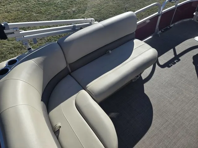 Slide: The Image of Sun Tracker Bass Buggy 16 XL Select 2024 - 18