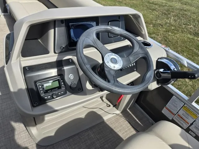 Slide: The Image of Sun Tracker Party Barge 18 DLX 2024 - 18