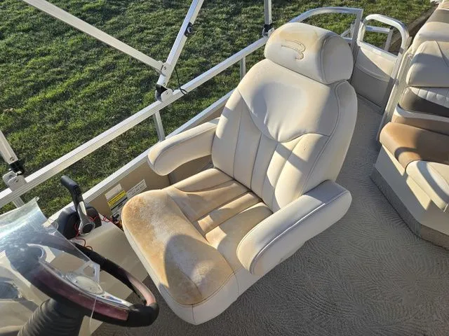 Slide: The Image of Bennington 2275RL 2008 - 15