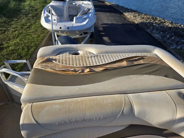 Slide: The Image of Bennington 2275RL 2008 - 18