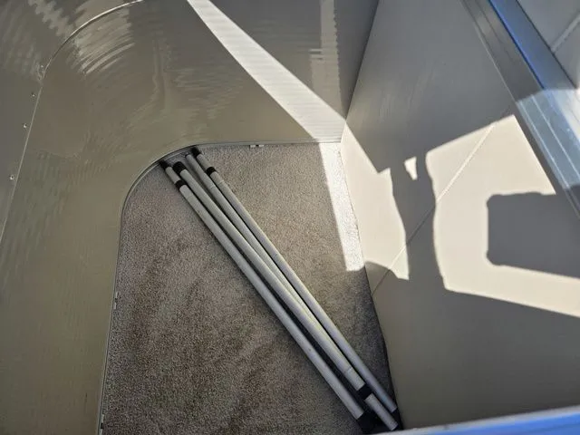 Slide: The Image of Lowe Ss 190 2016 - 19