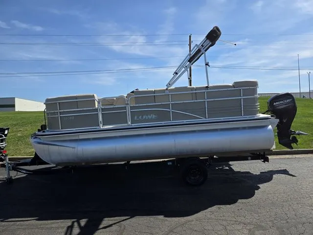 Slide: The Image of Lowe Ss 190 2016 - 5