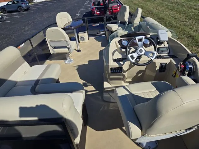 Slide: The Image of Crest Crest II Fish 210 C4 2016 - 21