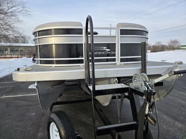 Slide: The Image of Bennington 22 LSR 2021 - 8