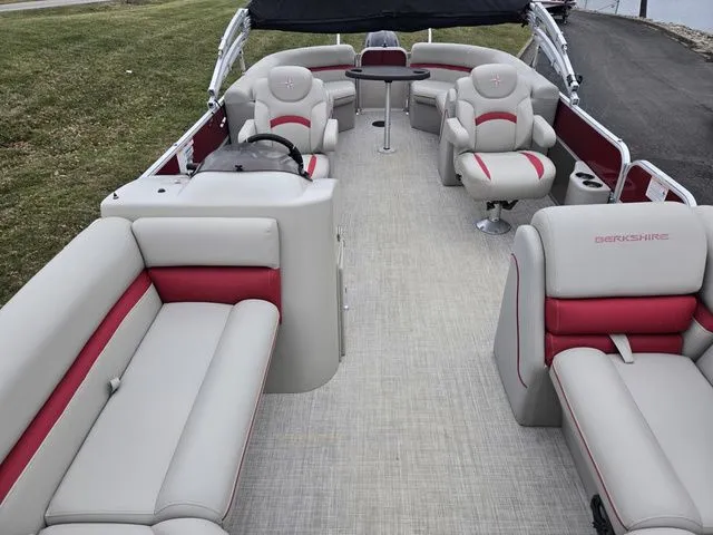 Slide: The Image of Berkshire CTS Series 24RFX 3.0 2020 - 12