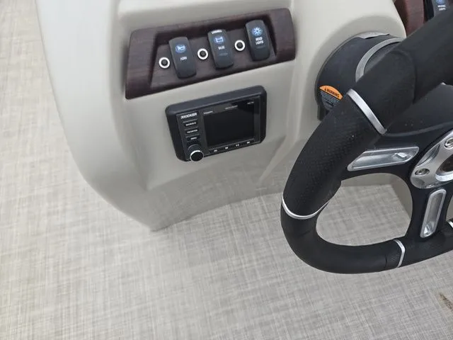 Slide: The Image of Berkshire CTS Series 24RFX 3.0 2020 - 20