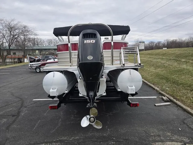 Slide: The Image of Berkshire CTS Series 24RFX 3.0 2020 - 3