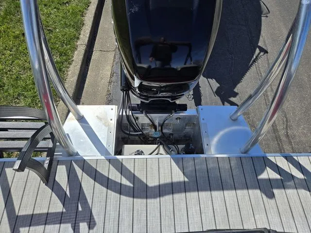 Slide: The Image of Misty Harbor Biscayne Bay 2585CU 2018 - 21