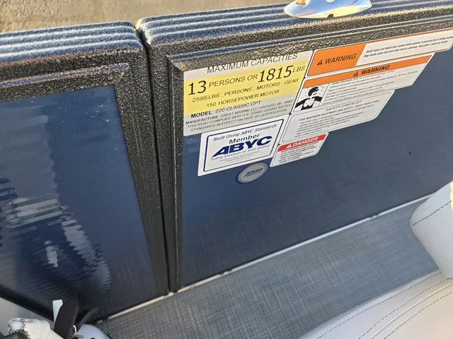 Slide: The Image of Crest Classic LX 220 SLC 2022 - 14