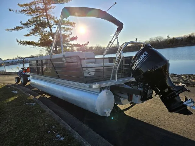 Slide: The Image of Crest Classic LX 220 SLC 2022 - 2