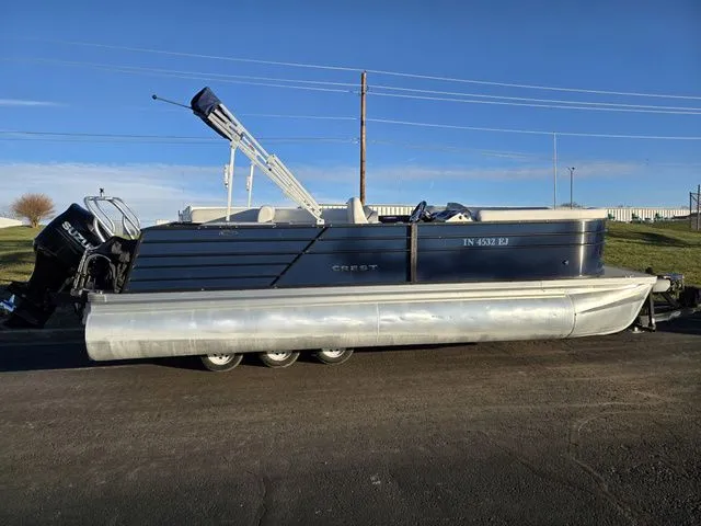 Slide: The Image of Crest Classic LX 220 SLC 2022 - 5