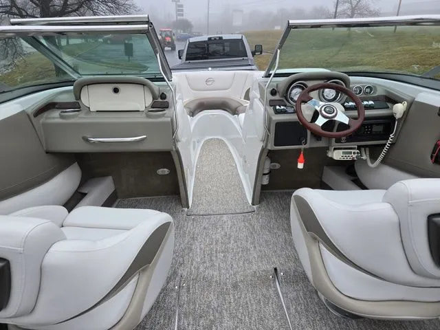 Slide: The Image of Crownline Boats BOWRIDER 235 SS 2012 - 13