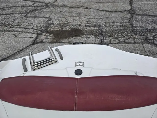 Slide: The Image of Tahoe Q4 SS 2011 - 11