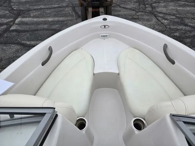 Slide: The Image of Tahoe Q4 SS 2011 - 18