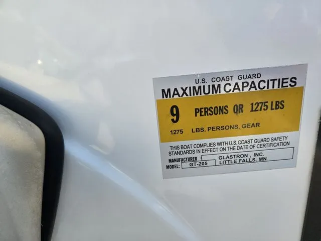 Slide: The Image of Glastron GT 205 Ski & Fish 2007 - 16