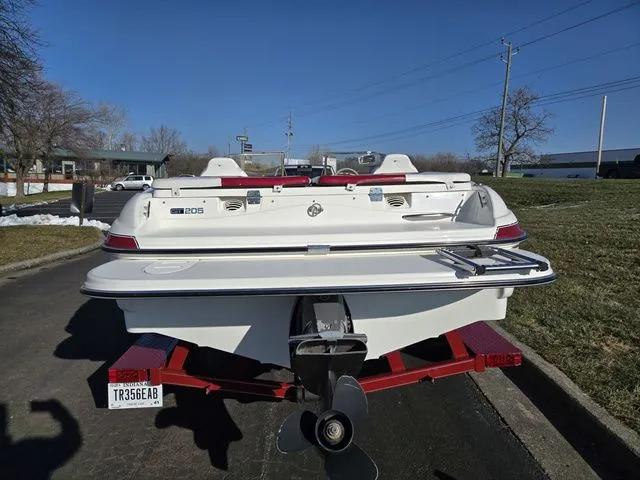 Slide: The Image of Glastron GT 205 Ski & Fish 2007 - 3