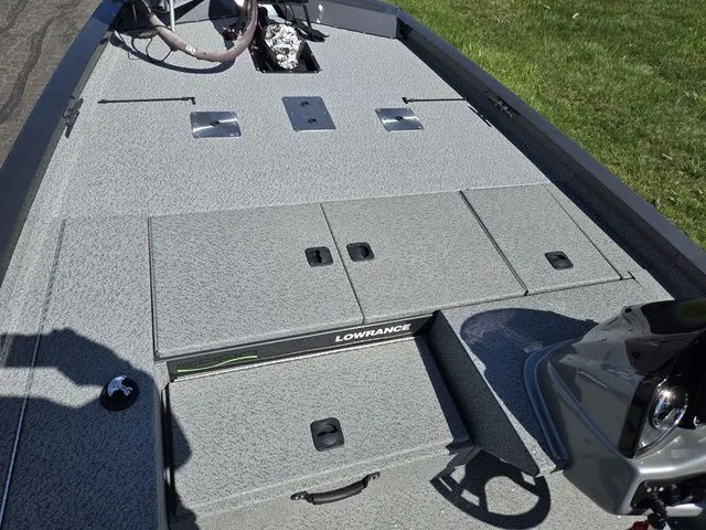 Slide: The Image of G3 Sportsman 1810 2021 - 16