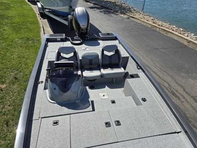 Slide: The Image of G3 Sportsman 1810 2021 - 23