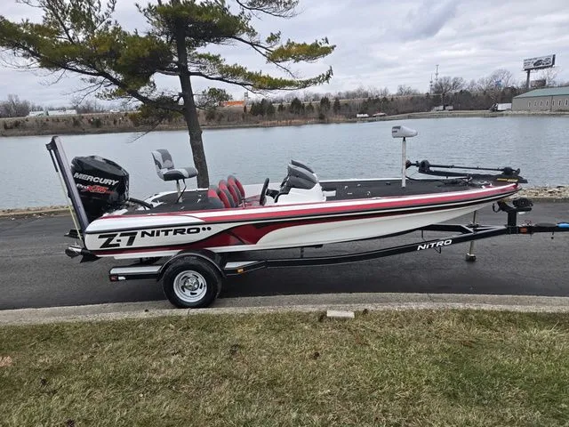 Slide: The Image of Nitro Z-7 Sport 2015 - 10