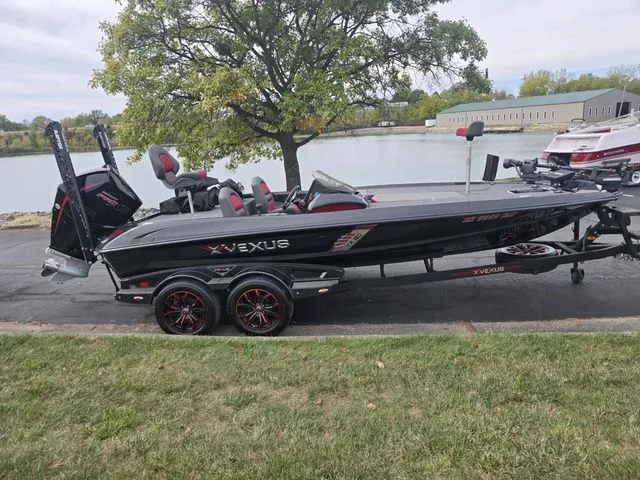 Slide: The Image of Vexus VX20 2022 - 10