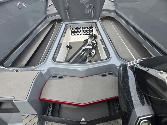 Slide: The Image of Vexus VX20 2022 - 15