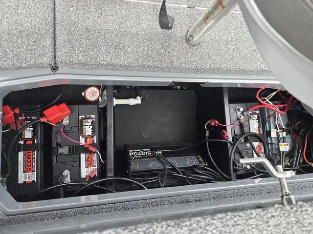 Slide: The Image of Vexus VX20 2022 - 23