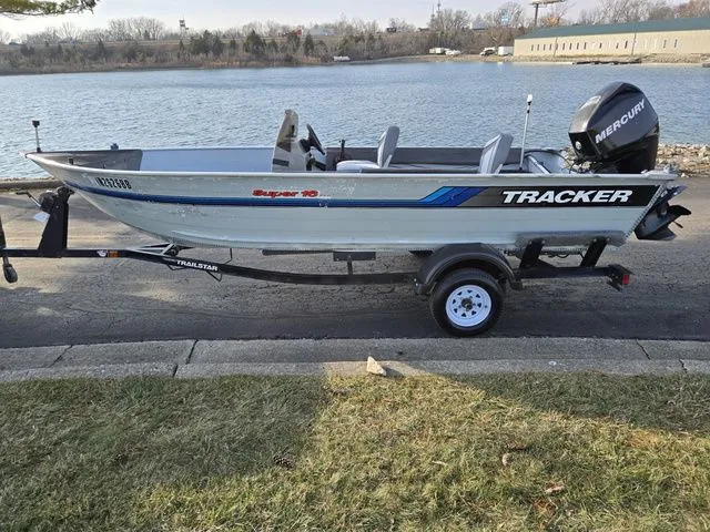 Slide: The Image of Tracker Super 16 Pro 1994 - 10