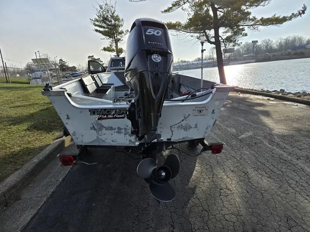 Slide: The Image of Tracker Super 16 Pro 1994 - 3