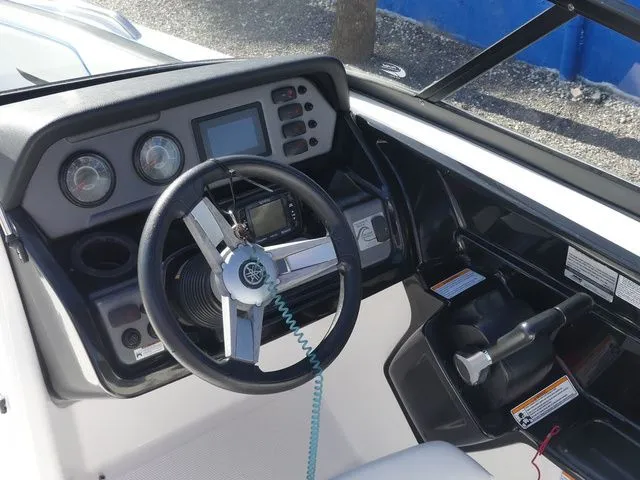 Slide: The Image of Yamaha AR210 2019 - 13