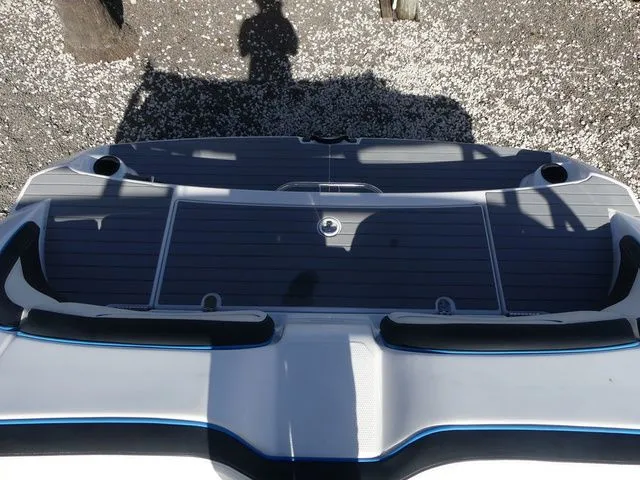 Slide: The Image of Yamaha AR210 2019 - 16