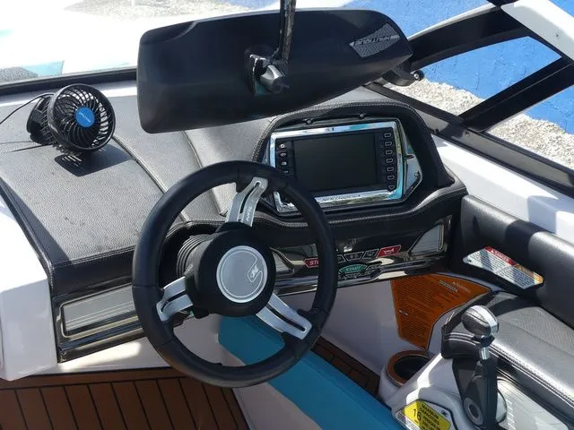 Slide: The Image of Nautique G23 2014 - 17