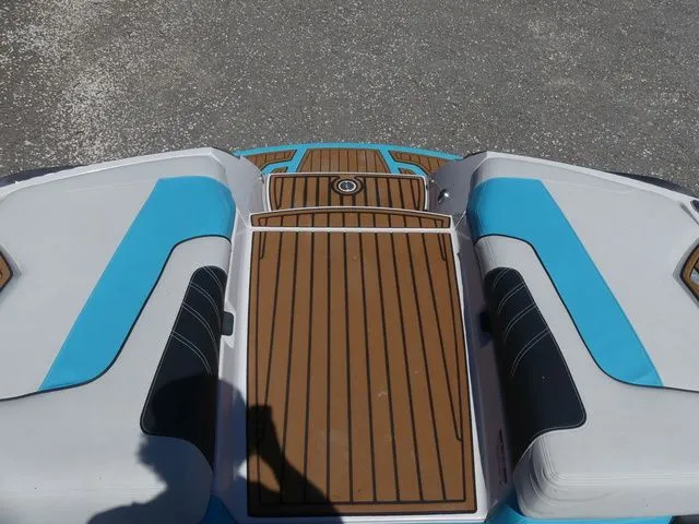 Slide: The Image of Nautique G23 2014 - 21