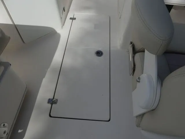 Slide: The Image of Cobia 220 Dual Console 2018 - 25